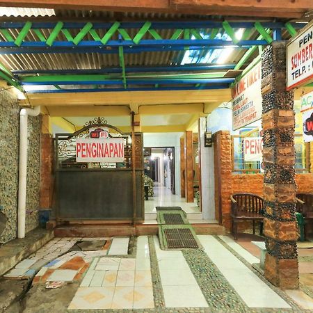 Dharmawati Homestay Syariah At Terminal Purabaya Waru Kültér fotó